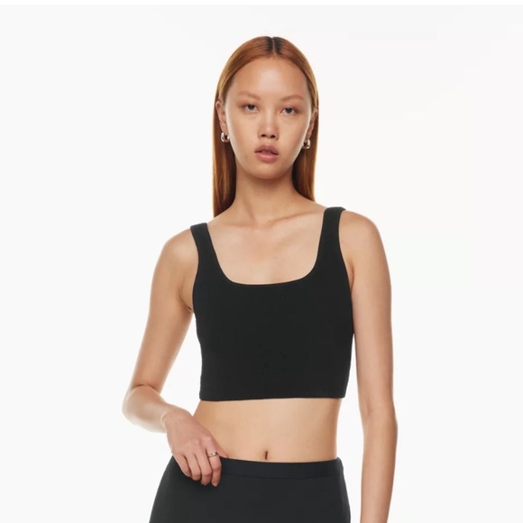 ARITZIA BLACK TANK - Picture 2 of 7
